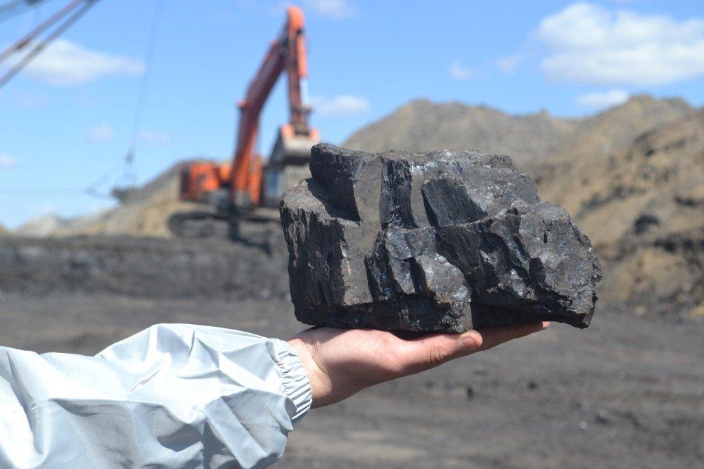 Реализуем каменный уголь с доставкой - фотография № 1